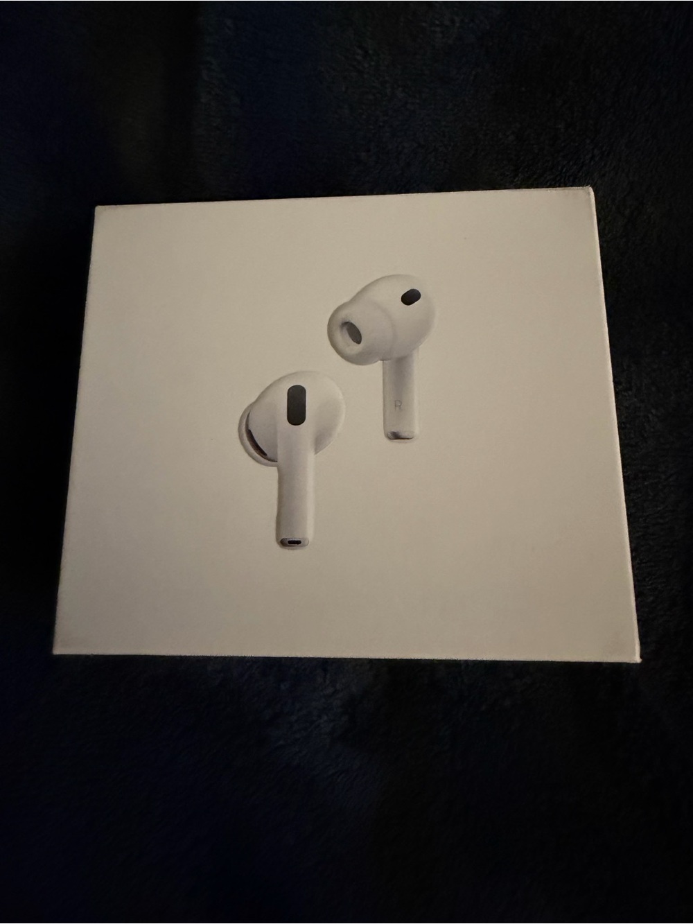 Apple AirPods Pro (White) - True Wireless Earbuds with Silicone Tips